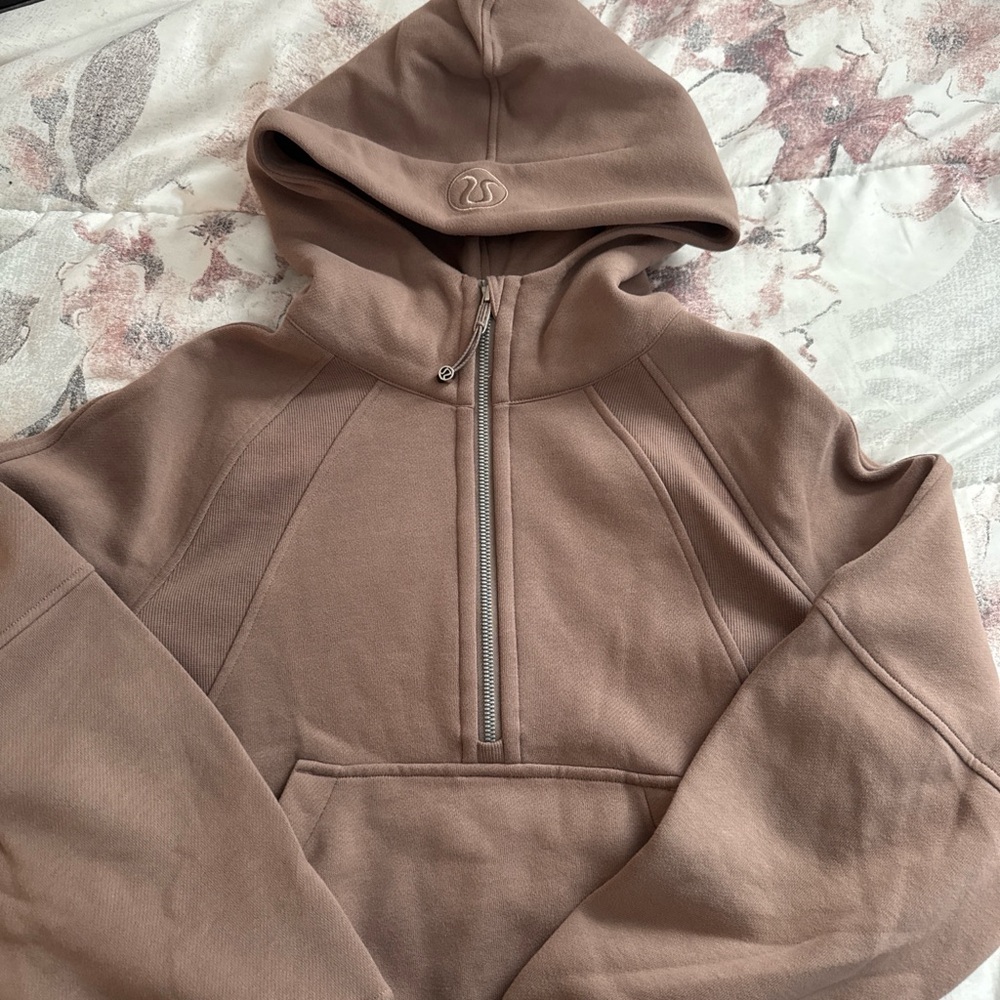 Lululemon Scuba Half zip hoodie